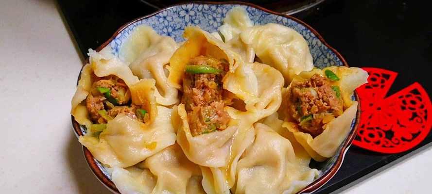 牛肉馅饺子的制作与搭配（传统牛肉馅饺子的调配秘诀及搭配推荐）